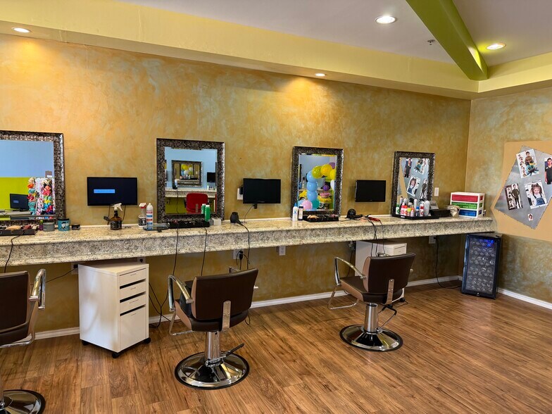151 Ridge Point Pky, Keller, TX for lease - Building Photo - Image 3 of 7