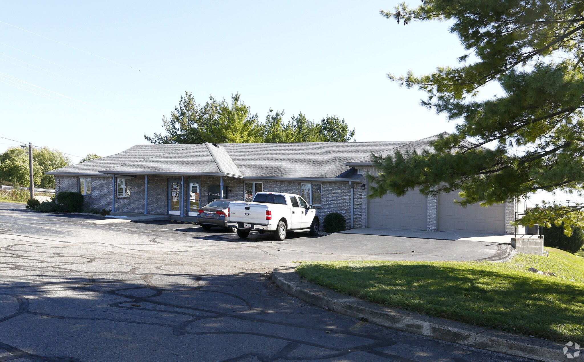 2000-2002 N Morton St, Franklin, IN for sale Primary Photo- Image 1 of 1