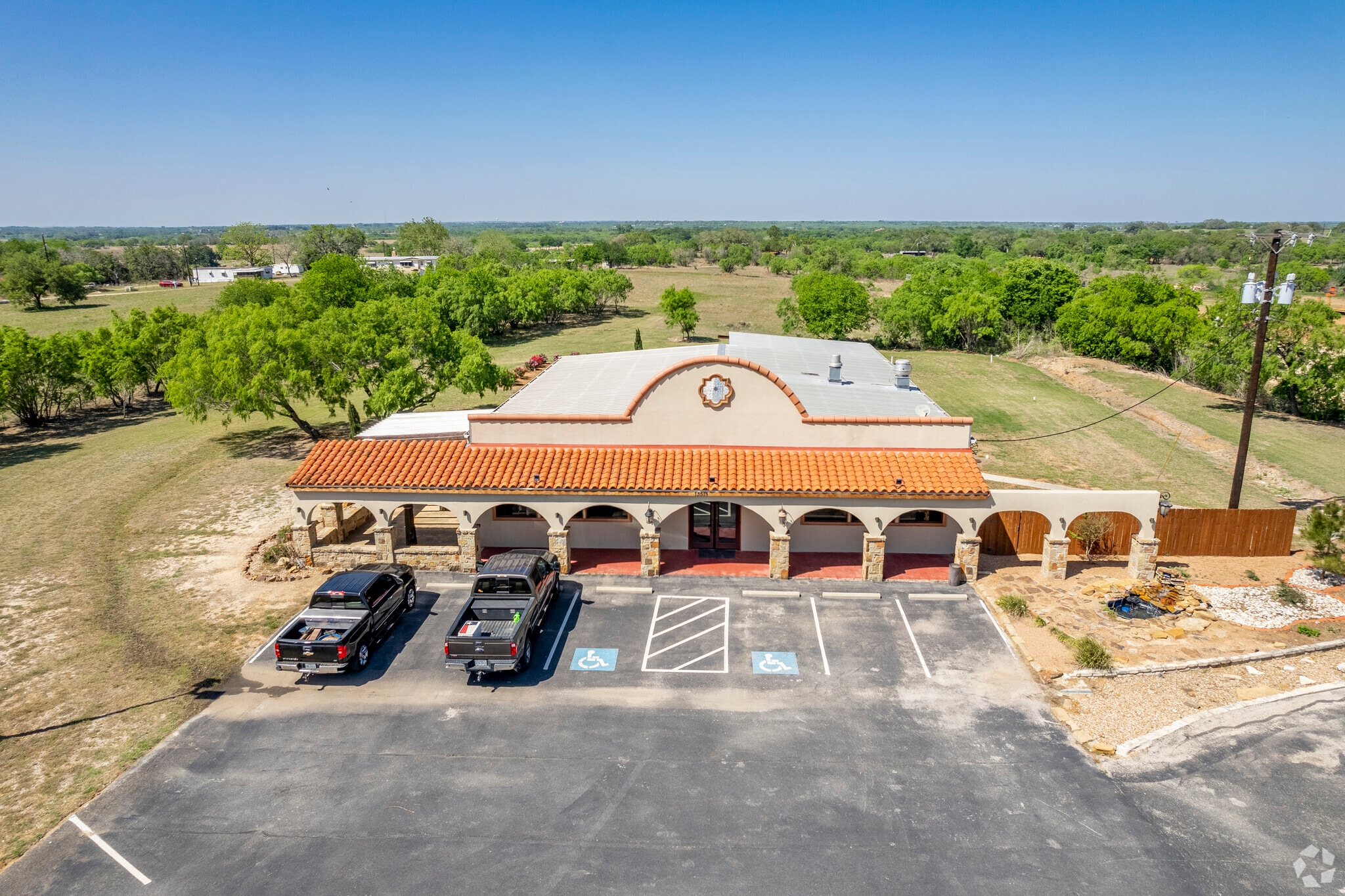 13515 US Hwy 87, Adkins, TX 78101 Flex for Sale