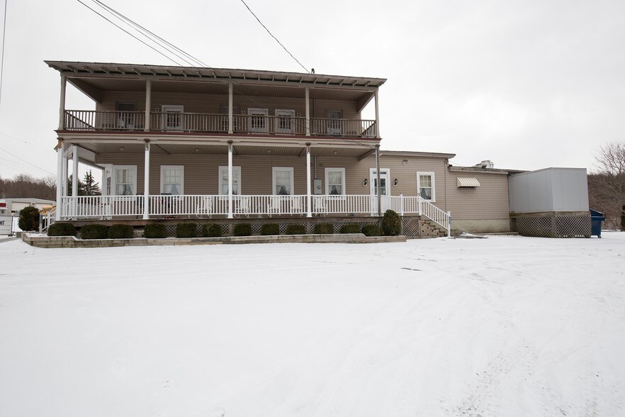 161 Main St, Philmont, NY 12565