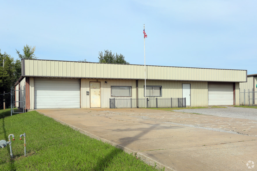 113 W Teel Rd, Sapulpa, OK for sale - Primary Photo - Image 1 of 1