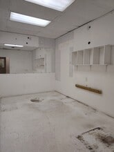 2945 Stone Hogan Connector Rd, Atlanta, GA for lease Building Photo- Image 2 of 10