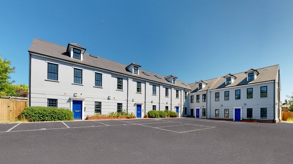 5 London Rd, Bishop's Stortford for sale - Building Photo - Image 1 of 10