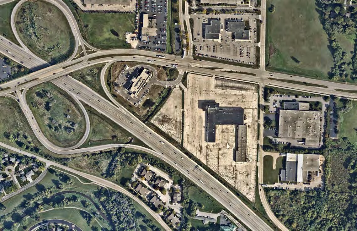 マヨイの森 N88W14167 Main St, Menomonee Falls, WI 53051 - Freeway Interchange