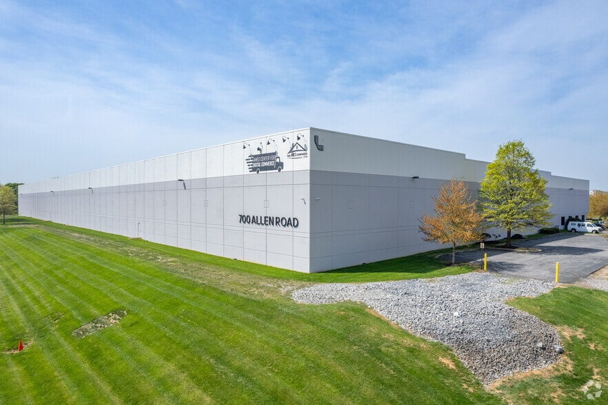 700 Allen Rd, Carlisle, PA for sale - Primary Photo - Image 1 of 1