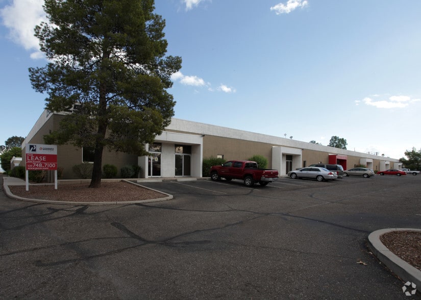 2500 N Coyote Dr, Tucson, AZ for lease - Primary Photo - Image 1 of 14