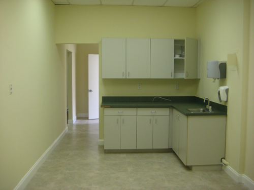 4770 NW 2nd Ave, Boca Raton, FL for lease - Interior Photo - Image 3 of 7