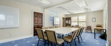 89 Court St, Plymouth, MA for sale Interior Photo- Image 2 of 4