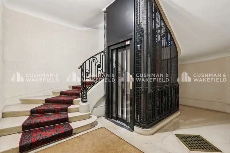 178 Rue De Courcelles, Paris for lease - Lobby - Image 3 of 13