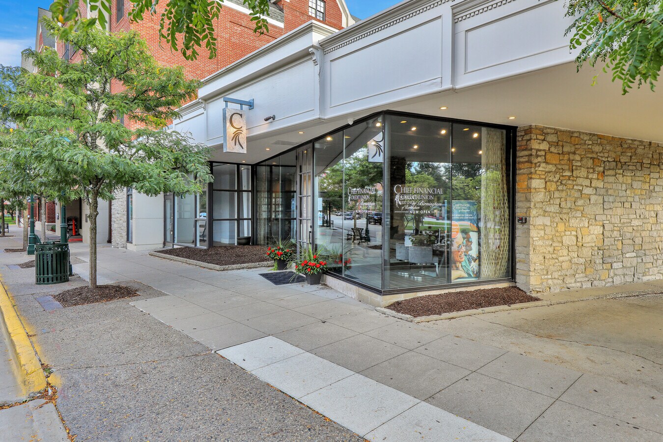 175 W Merrill St, Birmingham, MI 48009