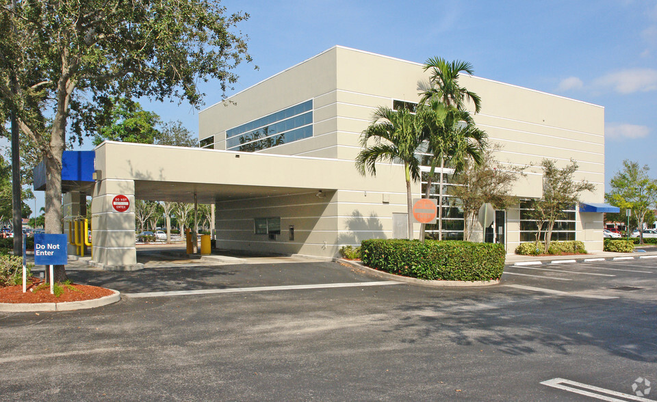 8901 W Atlantic Blvd, Coral Springs, FL for lease - Building Photo - Image 3 of 5