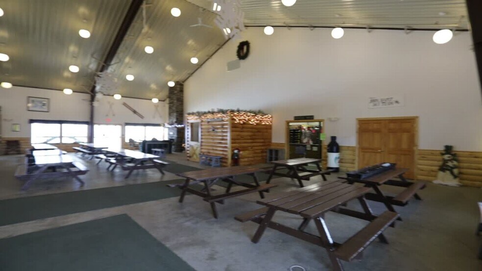 441 Newburgh Rd, Hermon, ME for sale - Commercial Listing Video - Image 3 of 19