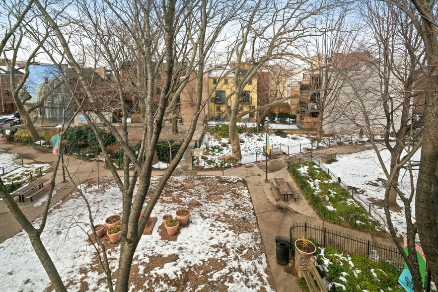 212 Catharine St, Philadelphia, PA for sale - Building Photo - Image 3 of 3