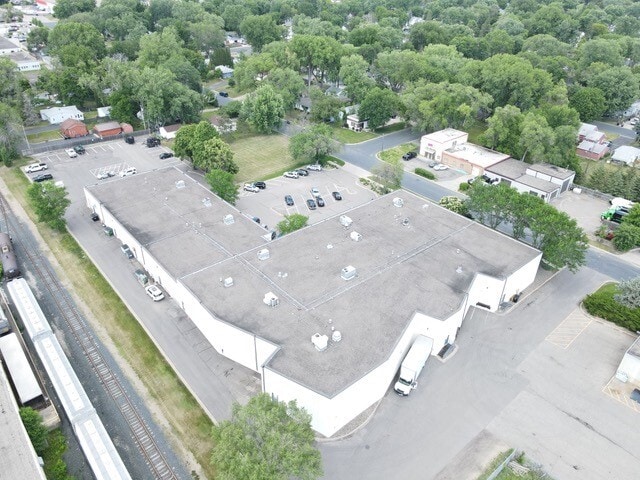 8300-8324 Pillsbury Ave S, Bloomington, MN for lease - Building Photo - Image 2 of 5