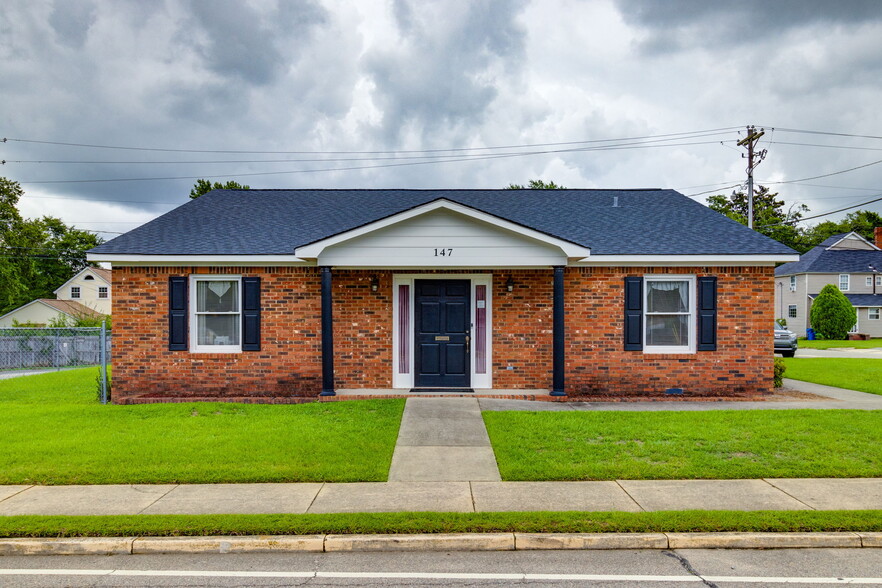 147 State St, West Columbia, SC for sale - Building Photo - Image 1 of 1