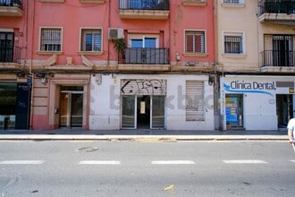 Retail in València, Valencia for lease Interior Photo- Image 2 of 17