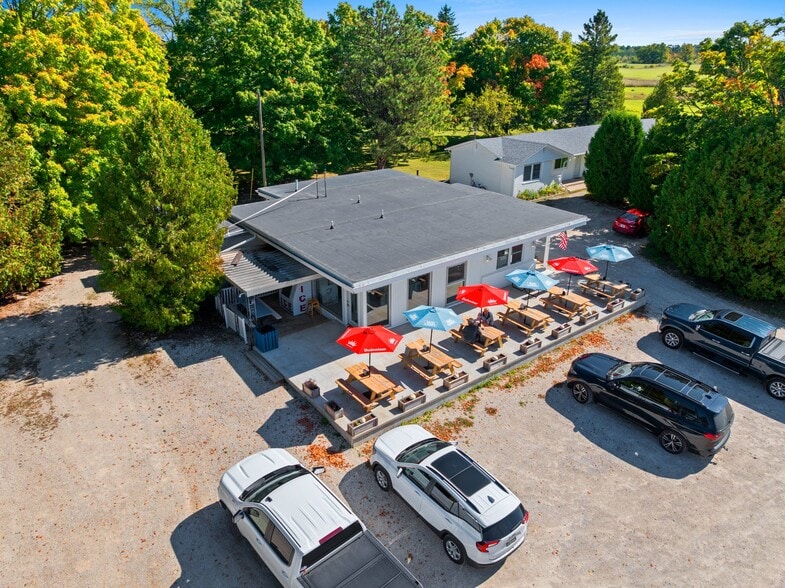 10440 Orchard Dr, Sister Bay, WI for sale - Building Photo - Image 1 of 11