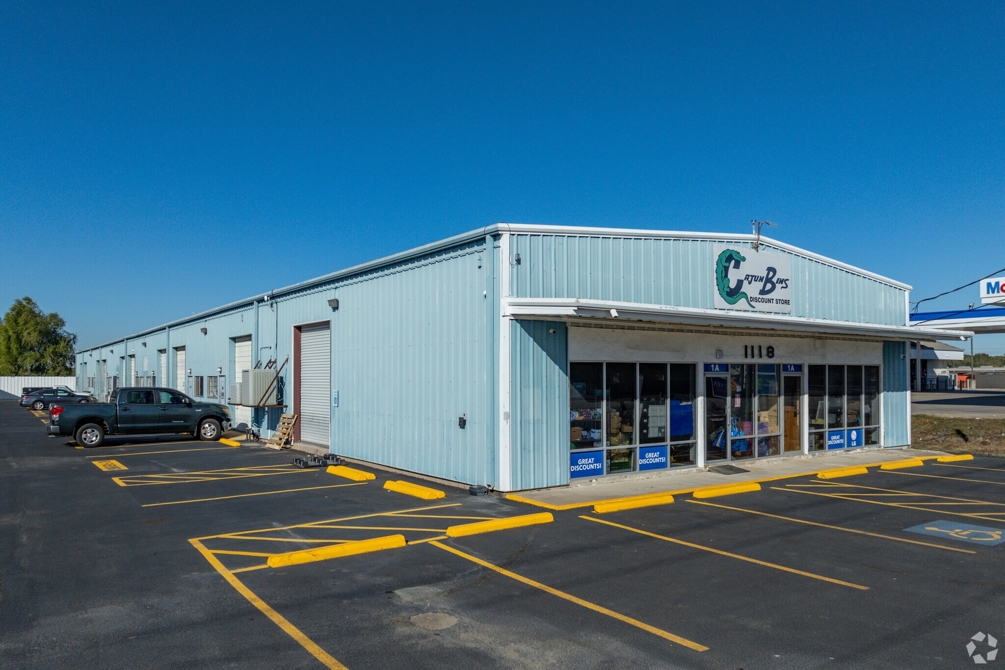 1118 N Main St, Pearland, TX for lease Building Photo- Image 1 of 14