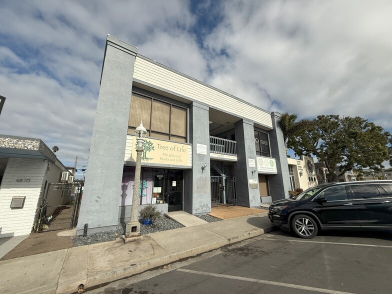 4870 Santa Monica Ave, San Diego, CA for sale - Building Photo - Image 1 of 15