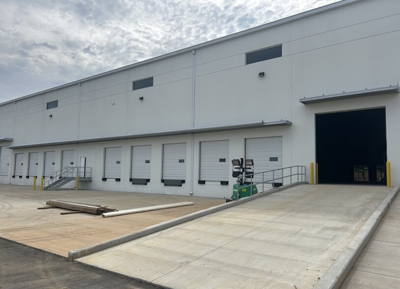 4510 Fortune Ave, Concord, NC for lease - Building Photo - Image 2 of 2