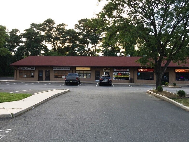 191-209 Scotch Rd, Ewing, NJ for lease - Building Photo - Image 2 of 4