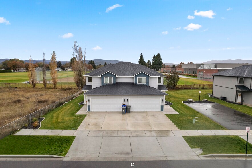 14310 E 13th Ave, Spokane Valley, WA 99037 2 2022 Spokane Valley