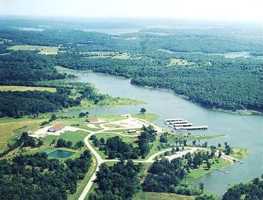 17393 Osage Bluff Rd, Warsaw, MO for sale Primary Photo- Image 1 of 1