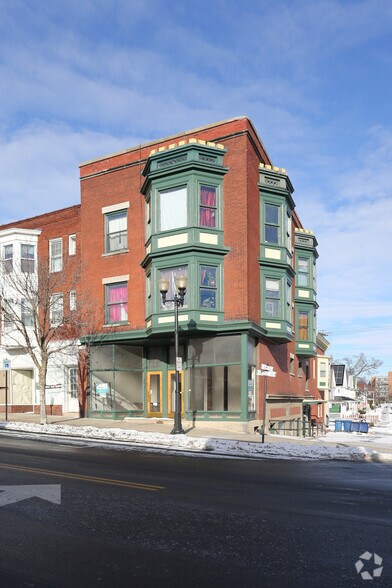 134-136 Castle St, Geneva, NY for sale - Primary Photo - Image 1 of 1