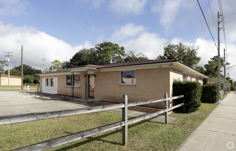 109 New Berlin Rd, Jacksonville, FL for sale - Primary Photo - Image 1 of 1