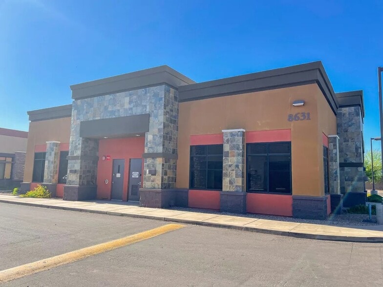 8631 S Priest Dr, Tempe, AZ for lease - Building Photo - Image 2 of 3