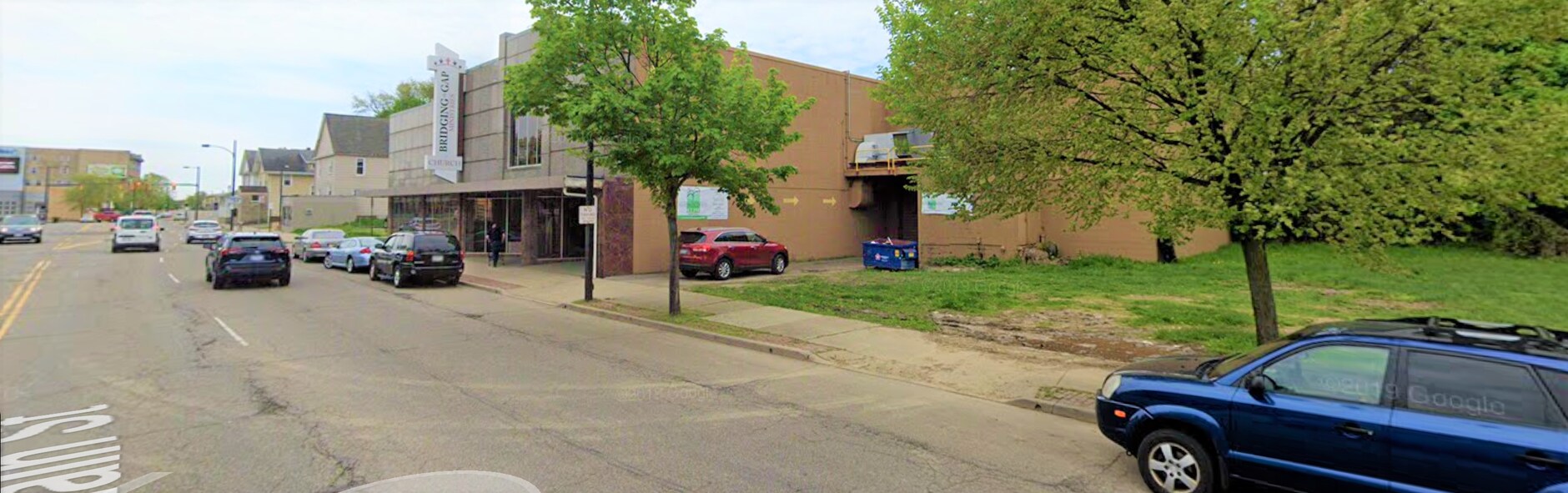 844 N Main St, Akron, OH 44310