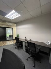 560 Village Blvd, West Palm Beach, FL for lease Interior Photo- Image 1 of 2