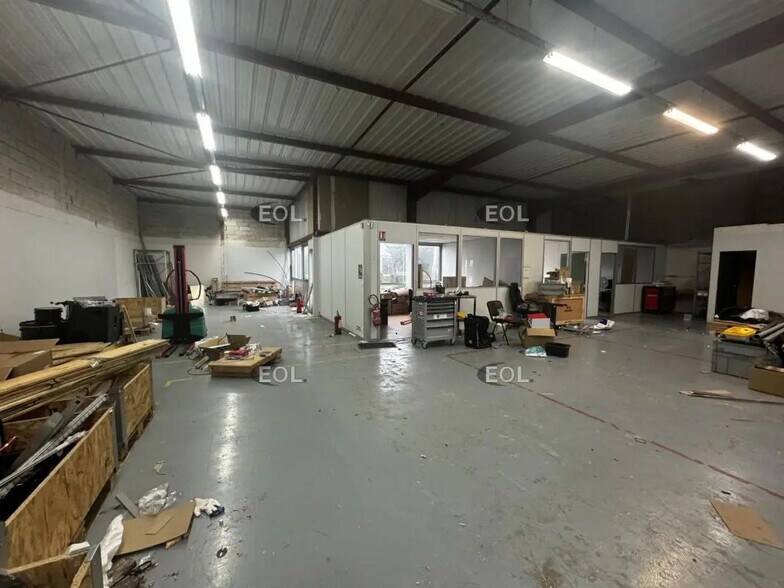 Flex in Villebon-sur-Yvette for lease - Building Photo - Image 2 of 4