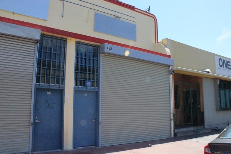 380-388 & 312-326 Omar St portfolio of 3 properties for sale on LoopNet.com - Building Photo - Image 3 of 5