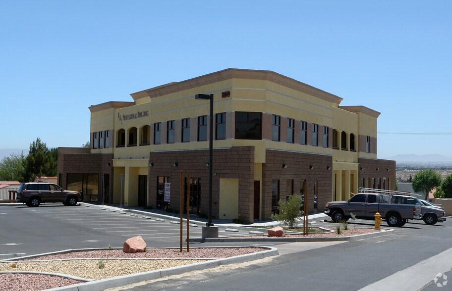 16070 Tuscola Rd, Apple Valley, CA 92307 R & L Professional Building