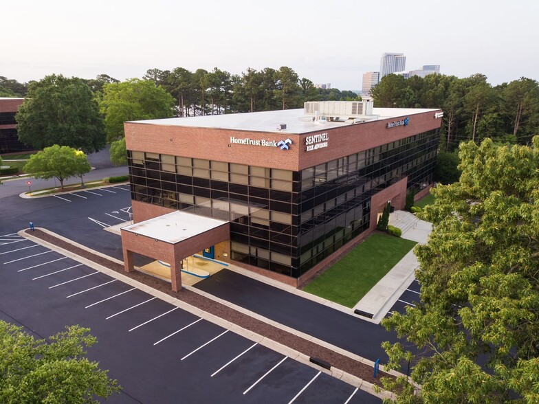 4700 Six Forks Rd, Raleigh, NC for lease - Building Photo - Image 1 of 5