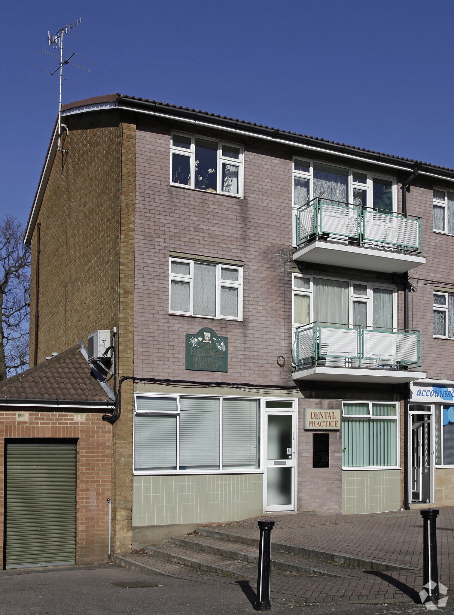 105 Jupiter Dr, Hemel Hempstead for lease Primary Photo- Image 1 of 2