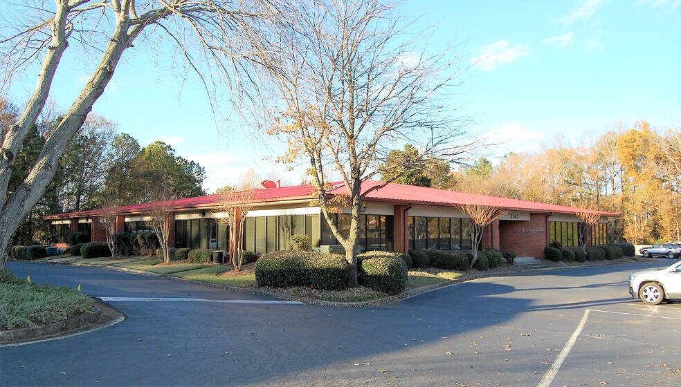 1339 Canton Rd, Marietta, GA for lease - Building Photo - Image 1 of 5