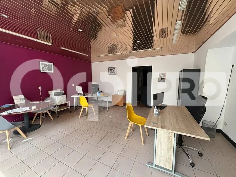 Flex in Montluçon for sale - Interior Photo - Image 3 of 7