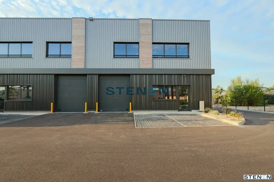 Flex in Avignon for lease Building Photo- Image 1 of 10