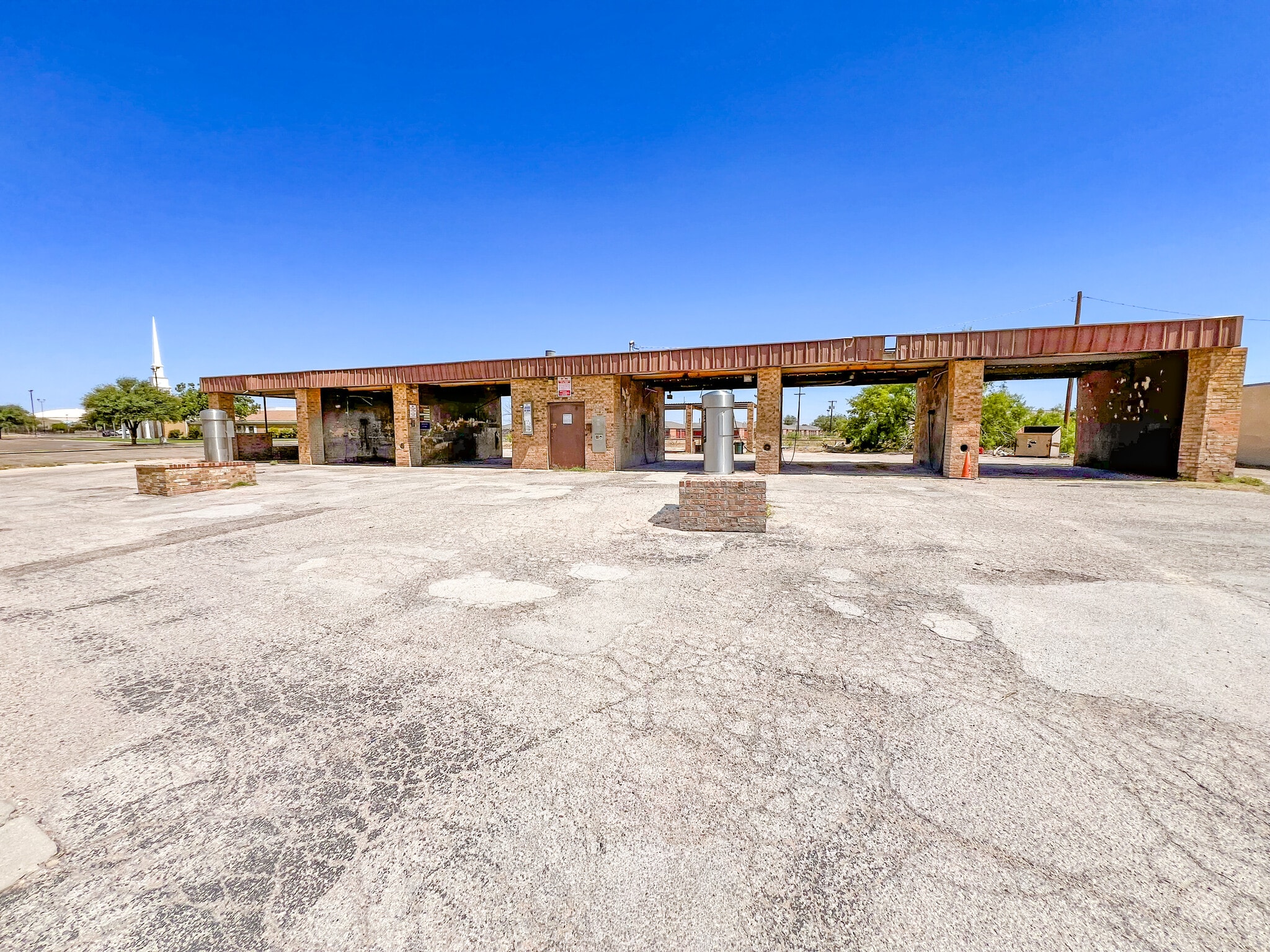 4406 Illinois Ave, Midland, TX for sale Primary Photo- Image 1 of 11