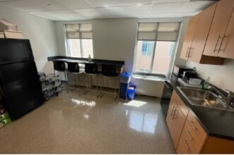 8120 Woodmont Ave, Bethesda, MD for lease Interior Photo- Image 1 of 6