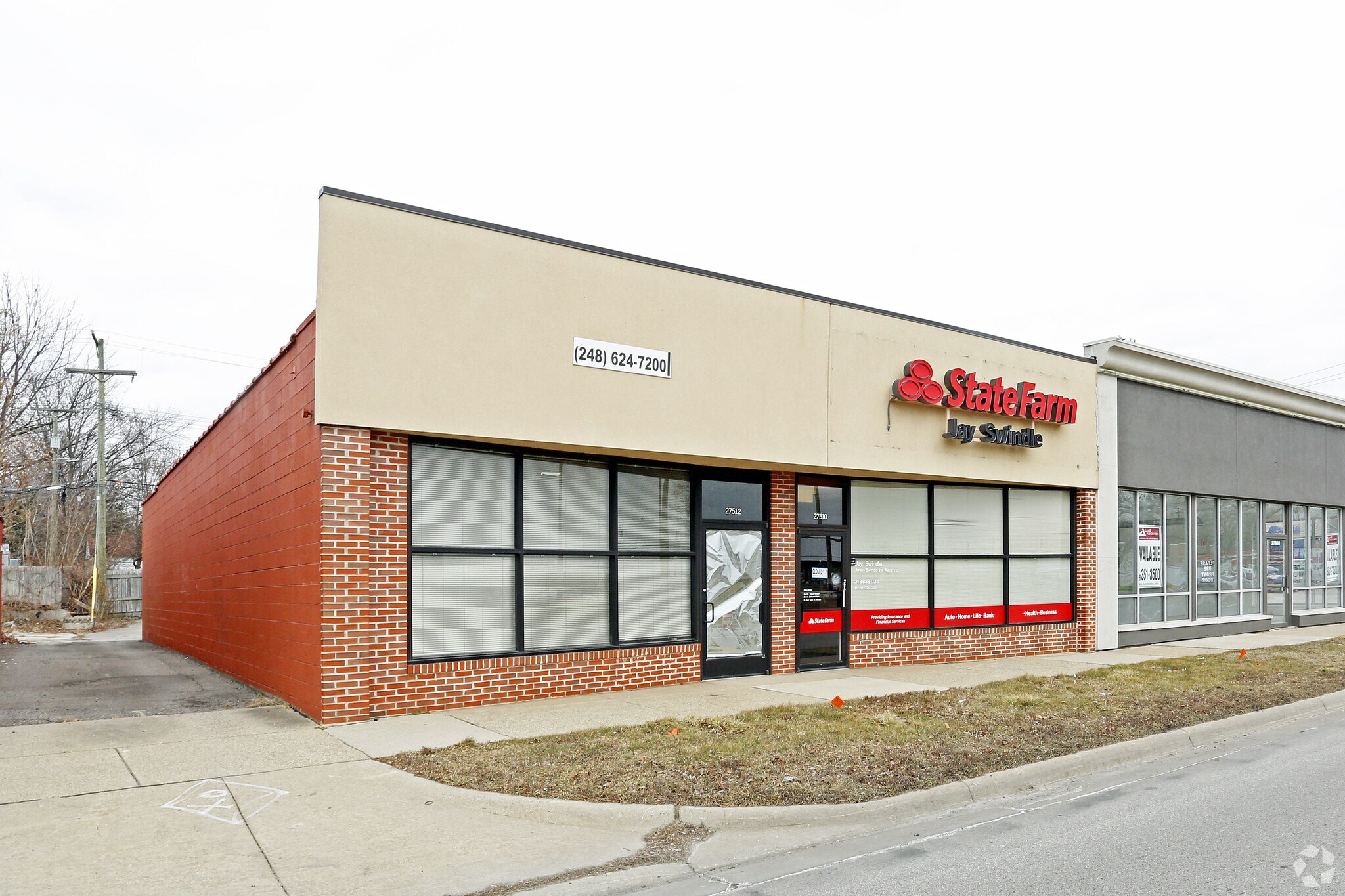 27510-27512 W 8 Mile Rd, Farmington Hills, MI for lease Primary Photo- Image 1 of 5