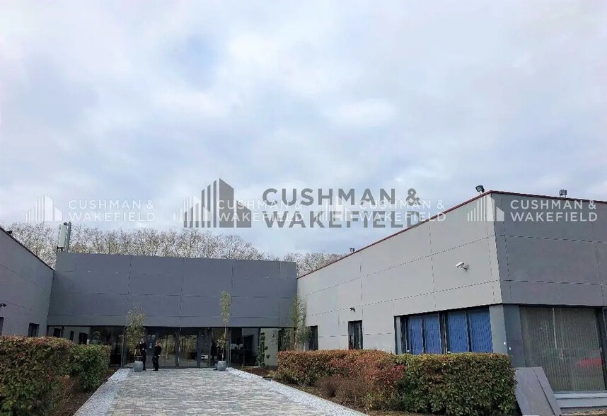 Office in Illkirch-Graffenstaden for lease - Building Photo - Image 2 of 13