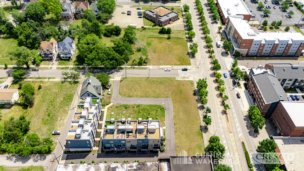 7209 Euclid Ave, Cleveland, OH for sale - Aerial - Image 2 of 5