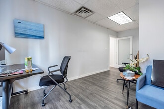 10318-10324 Whalley Blvd, Surrey, BC for lease Interior Photo- Image 2 of 6