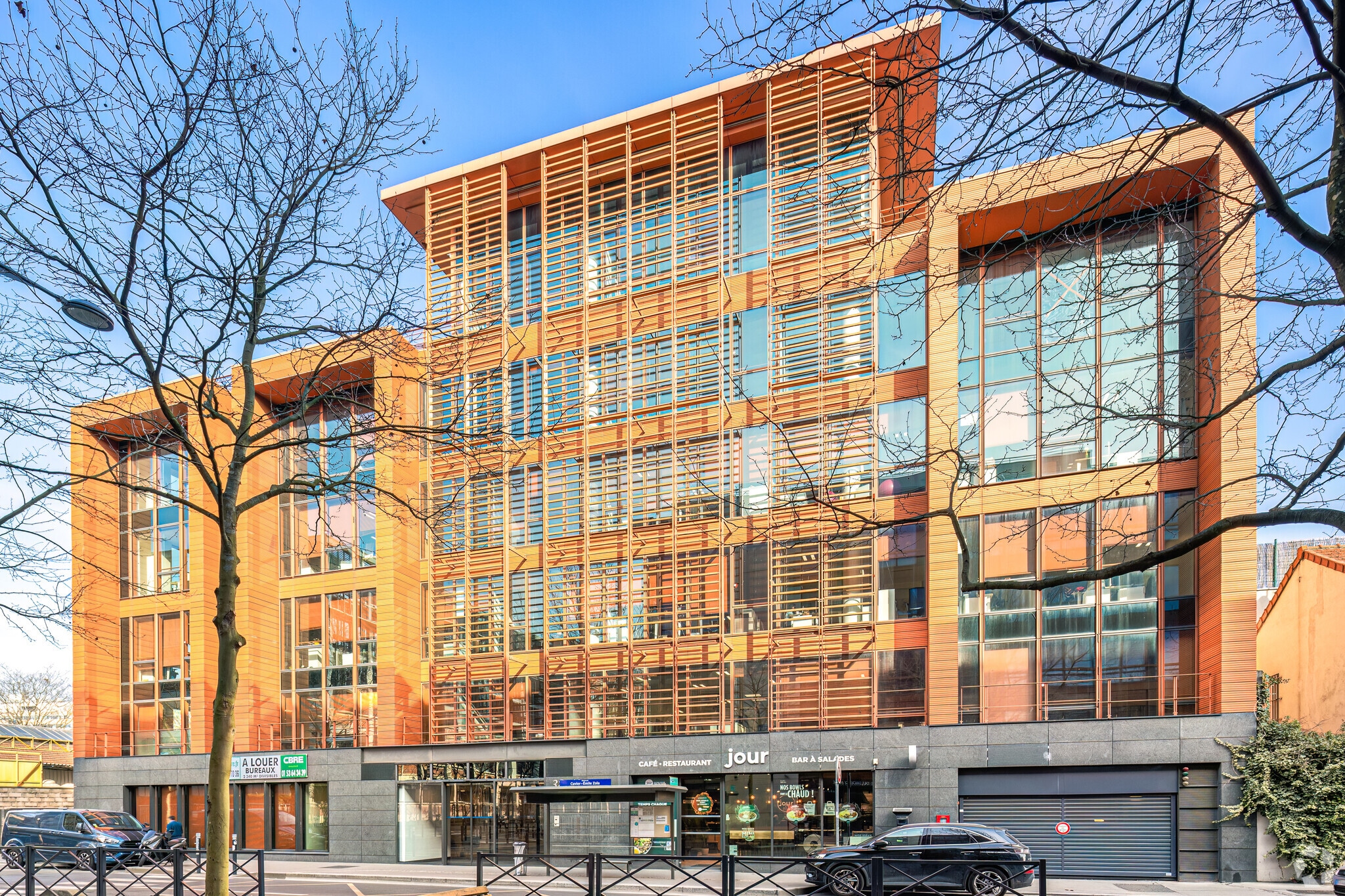 38 Rue Cuvier, Montreuil for lease Building Photo- Image 1 of 2