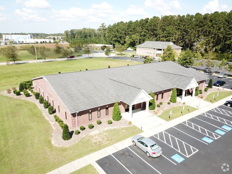 289 Corporate Dr Lumberton Nc 28358 Office For Sale Loopnet Com