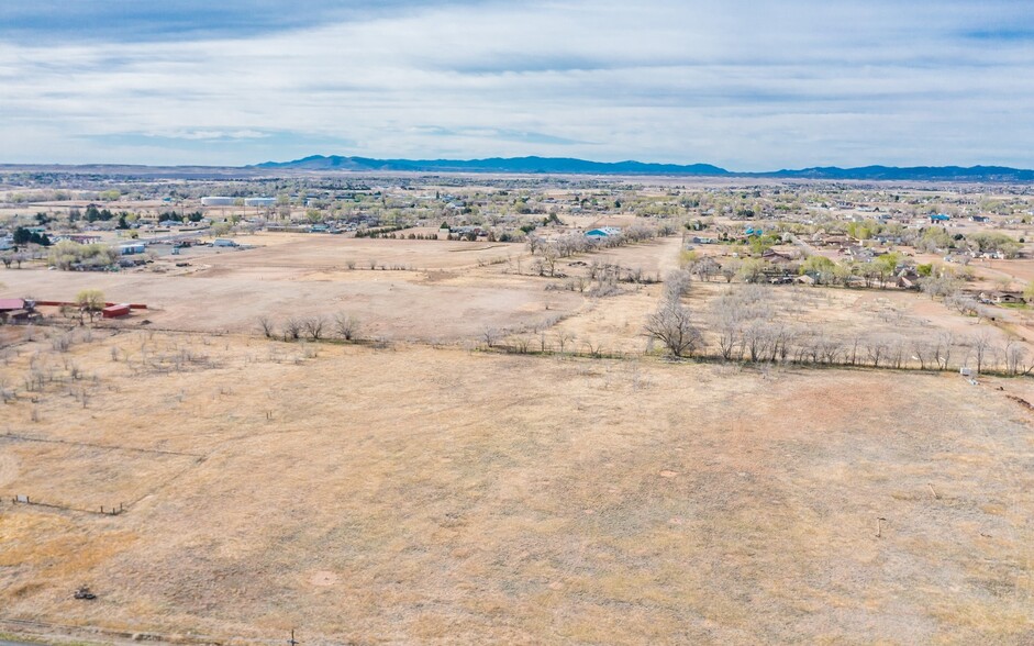 989 Hawksnest Trl, Chino Valley, AZ for sale - Primary Photo - Image 1 of 10