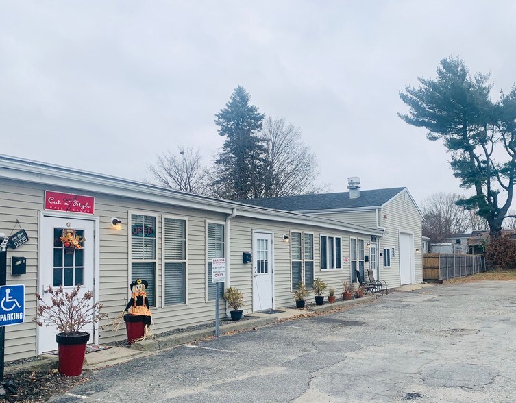 334 Ave, Warren, RI 02885